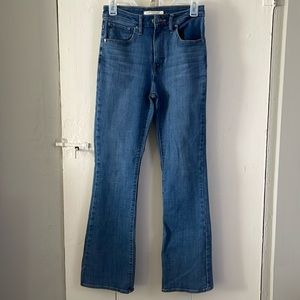 Levi bootcut jeans